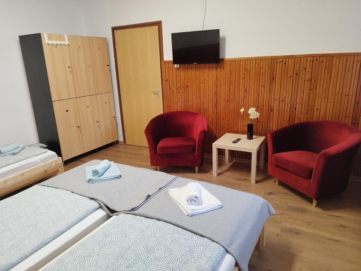 Tartos Szegfu Vendeghaz, Maganszallas Tazlar Buitenkant foto