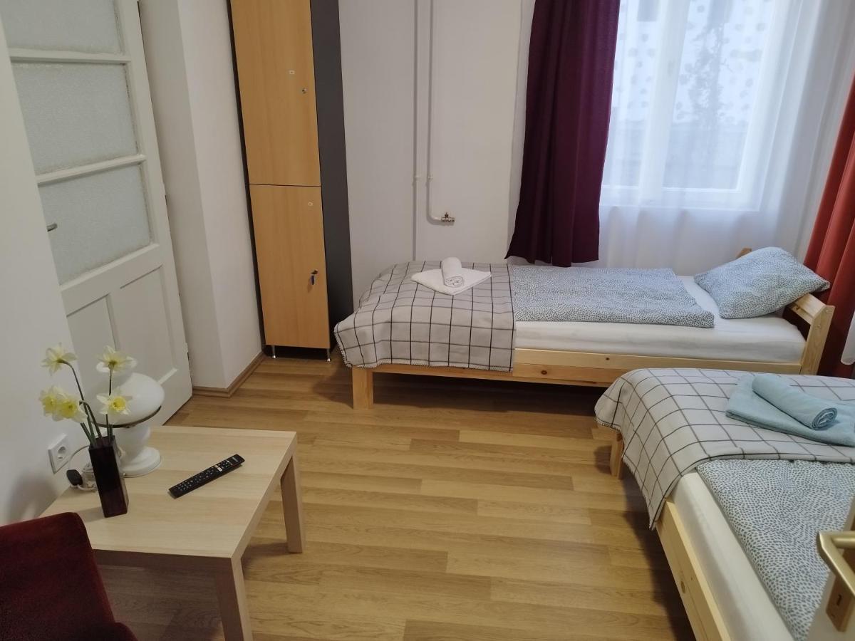 Tartos Szegfu Vendeghaz, Maganszallas Tazlar Buitenkant foto