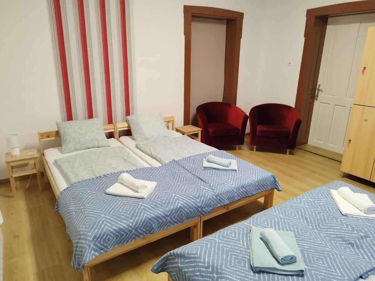 Tartos Szegfu Vendeghaz, Maganszallas Tazlar Buitenkant foto