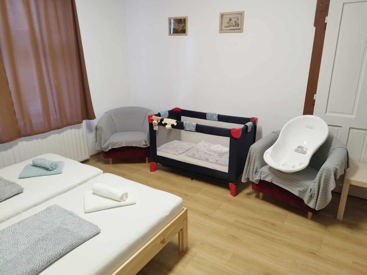 Tartos Szegfu Vendeghaz, Maganszallas Tazlar Buitenkant foto