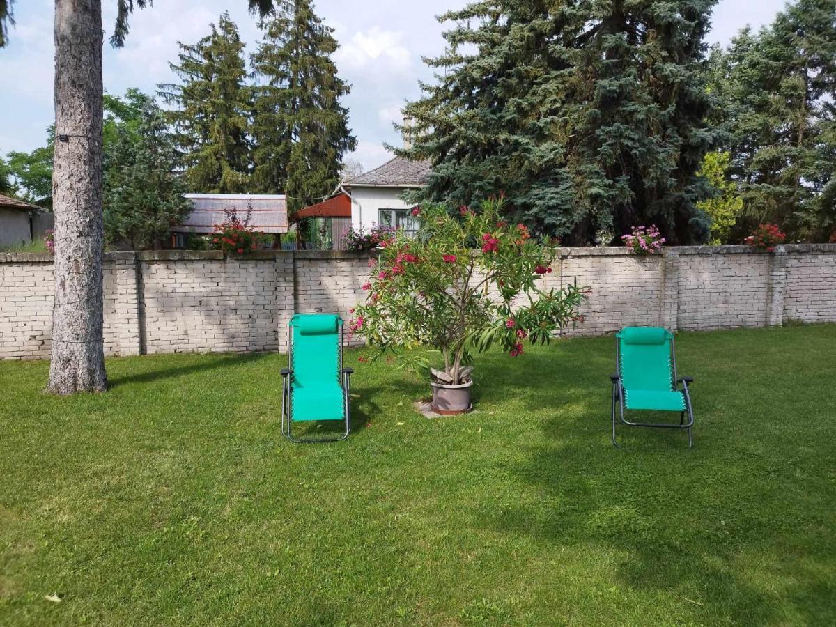 Tartos Szegfu Vendeghaz, Maganszallas Tazlar Buitenkant foto
