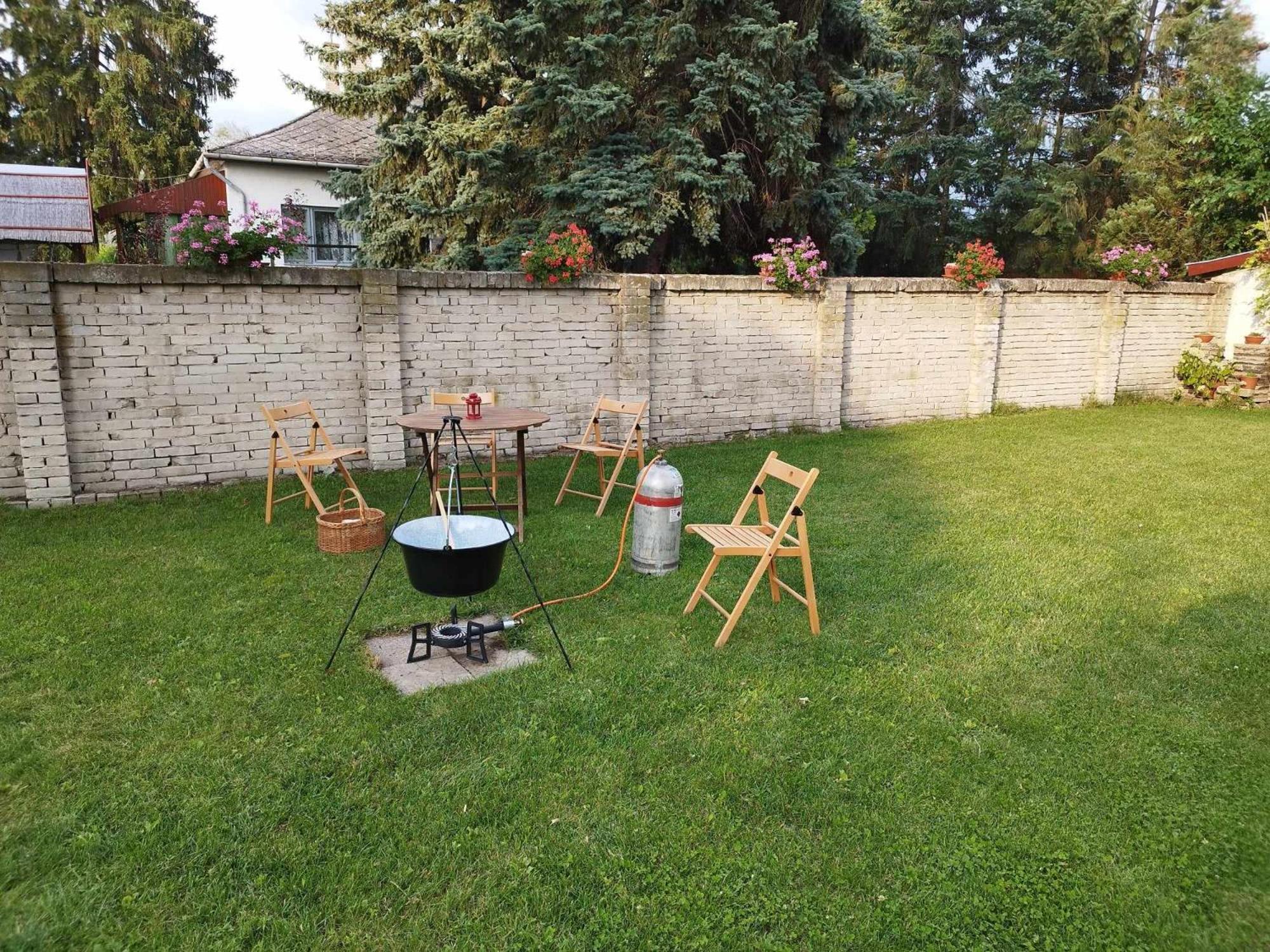 Tartos Szegfu Vendeghaz, Maganszallas Tazlar Buitenkant foto