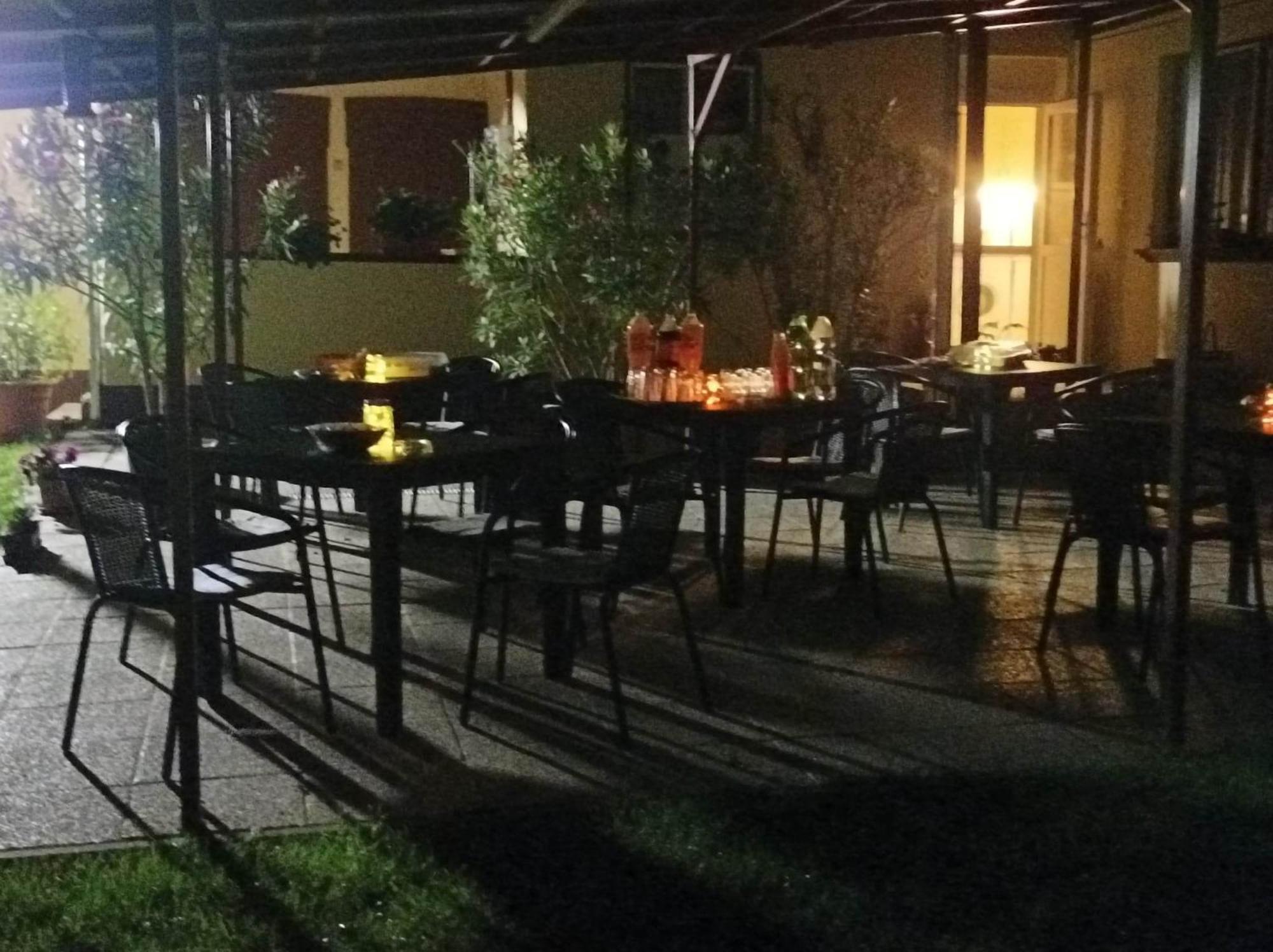 Tartos Szegfu Vendeghaz, Maganszallas Tazlar Buitenkant foto