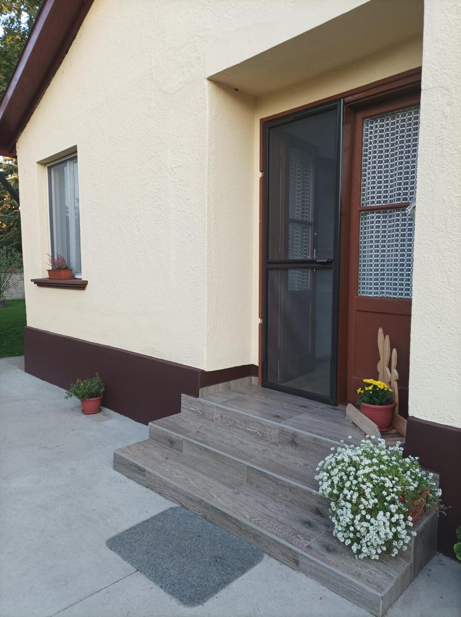 Tartos Szegfu Vendeghaz, Maganszallas Tazlar Buitenkant foto